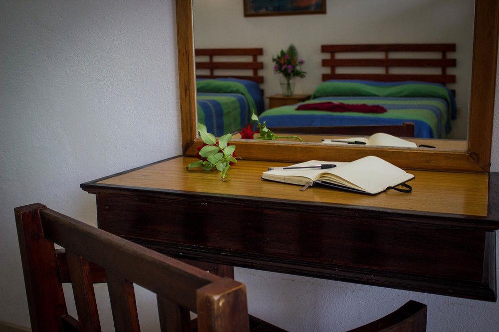 Hotel & Suites Punta Esmeralda Puerto Escondido Kültér fotó