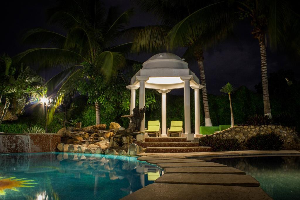 Hotel & Suites Punta Esmeralda Puerto Escondido Kültér fotó