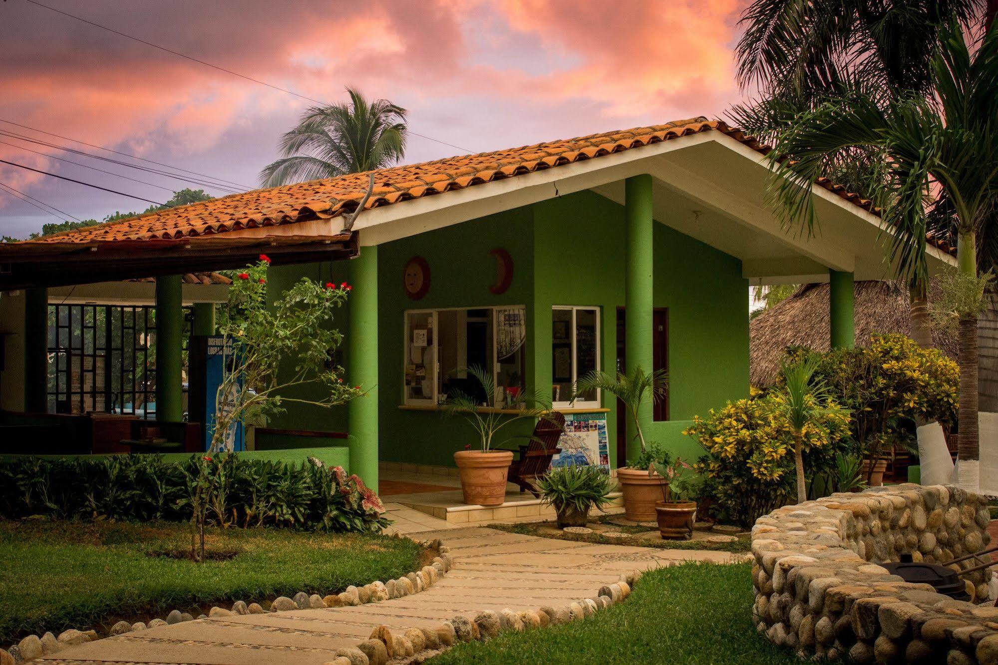 Hotel & Suites Punta Esmeralda Puerto Escondido Kültér fotó
